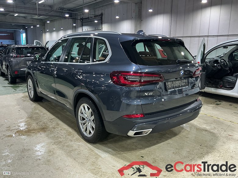 BMW X5 3.0 XDRIVE45E 155KW 4WD AUTO #3