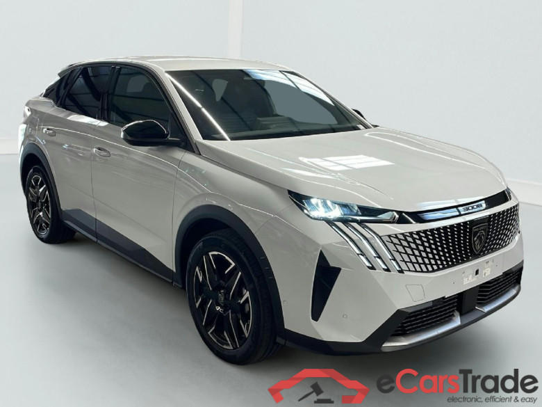 Peugeot 3008 Allure Hybrid 145 e-DCS6 #1