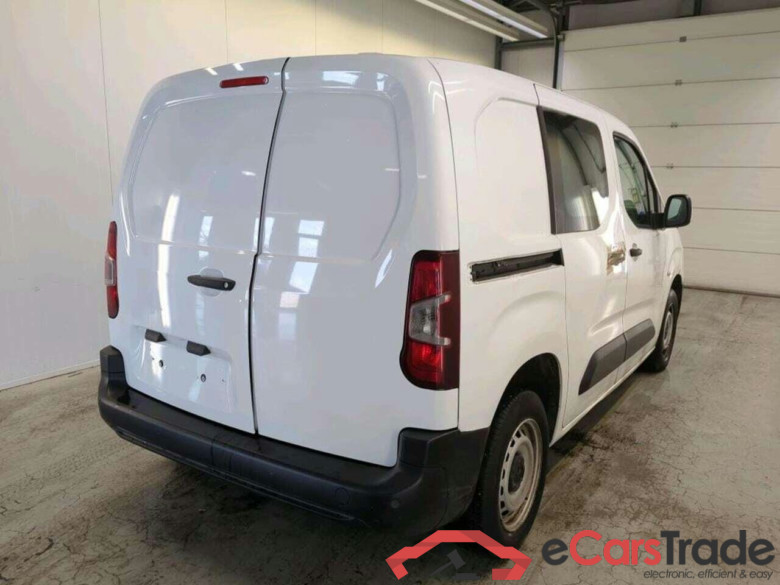 PEUGEOT Partner 1.2 PT. Premium #2