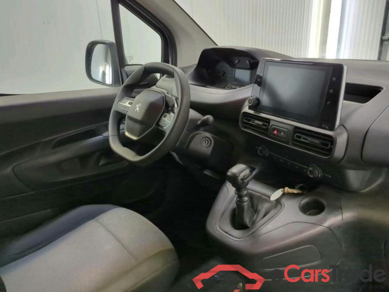 PEUGEOT Partner 1.2 PT. Premium #3