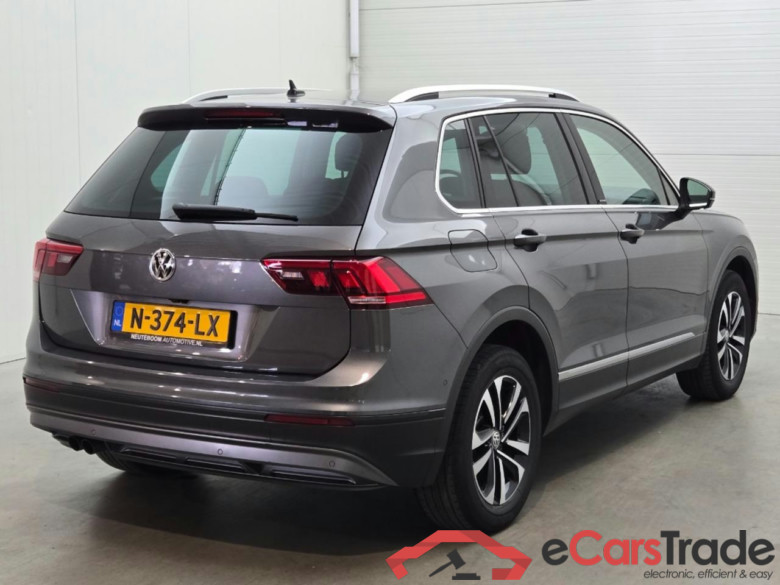 VOLKSWAGEN Tiguan 1.5 TSI ACT Highline Business R #4