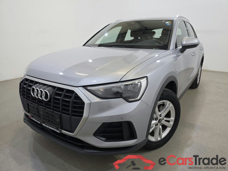 AUDI Q3 1.4 45 TFSIe Plug-In Hybrid Aut. LED Virtual Leather Navi Klima PDC ...