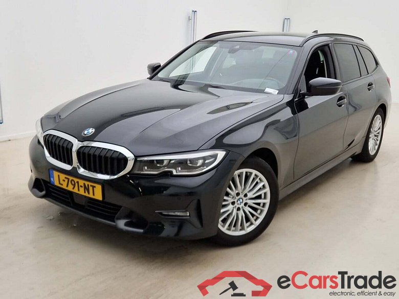 BMW 3-serie Touring 320i Business Edition