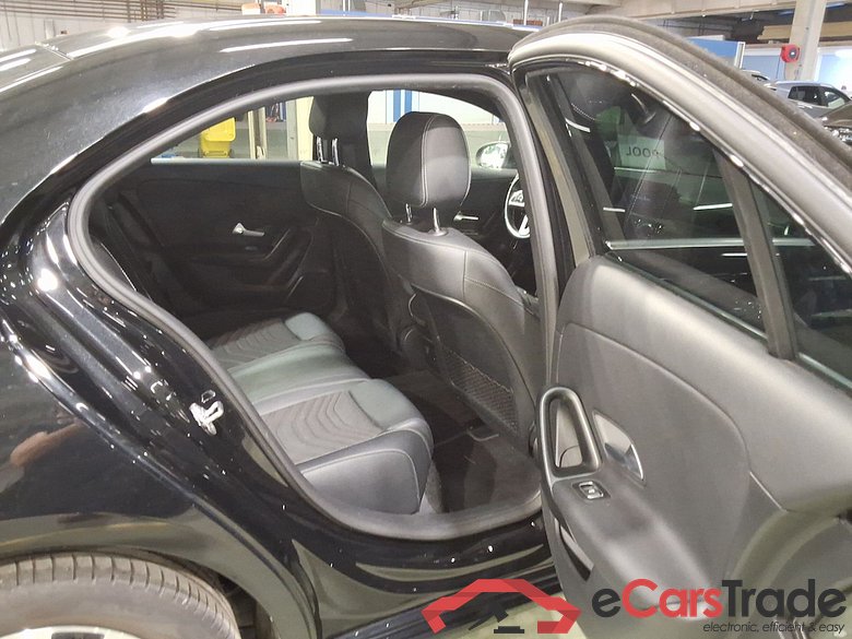 MERCEDES-BENZ A-CLASS LIMOUSINE 1.3 A 250 E BUSINESS SOLUTION DCT #5