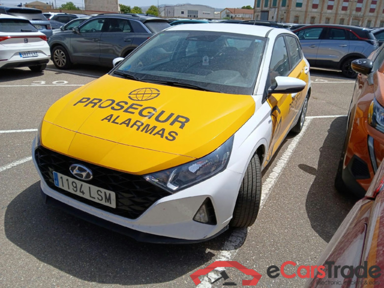 HYUNDAI i20 / 2020 / 5P / berlina con portón 1.0 TGDI 74kW (100CV) 48V Essence #1