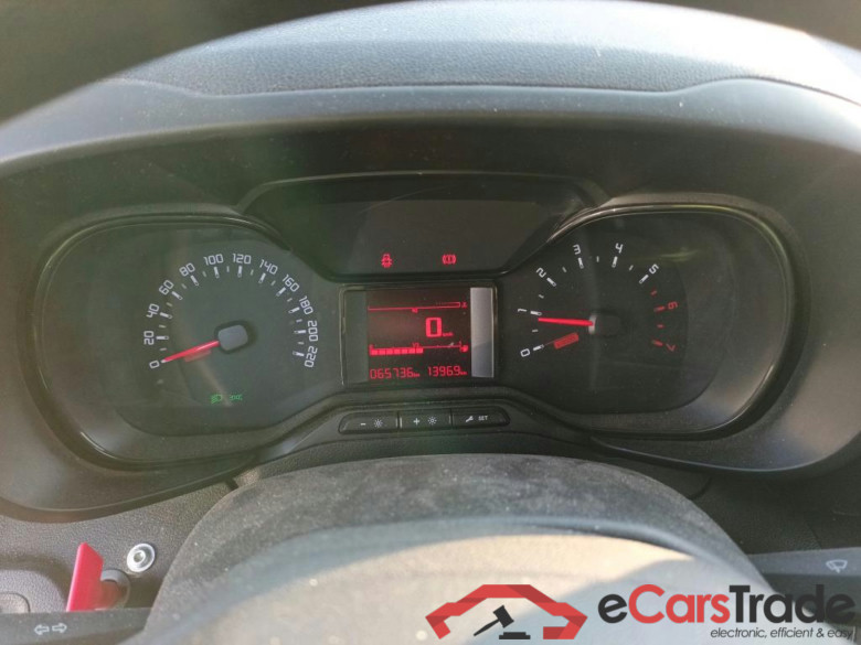 CITROEN Berlingo / 2018 / 3P / furgón derivado de turismo Talla M BlueHDi 100 CONTROL #4