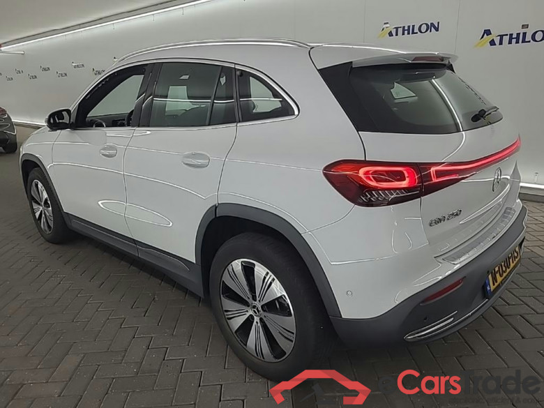 MERCEDES-BENZ EQA 250 Business Solution Luxury auto 5D 140kW #4