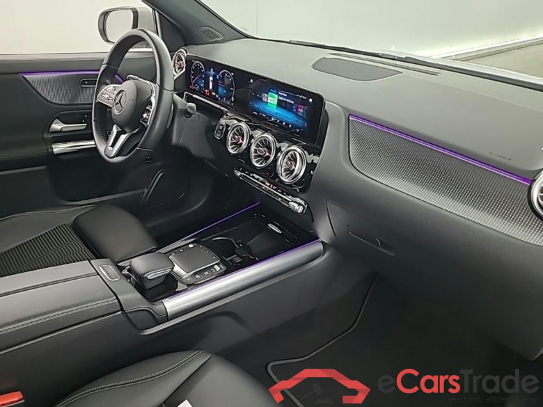 MERCEDES-BENZ EQA 250 Business Solution Luxury auto 5D 140kW #6