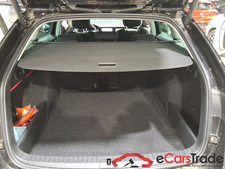 SKODA OCTAVIA COMBI 2.0 CRTDI 85KW CLEVER+ #3