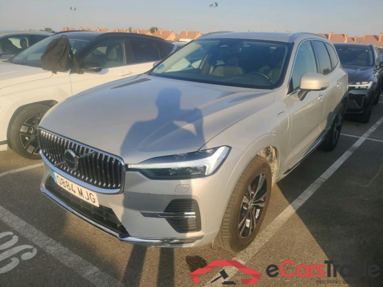 VOLVO XC60  2.0 T6 AWD Recharge Core Auto #1