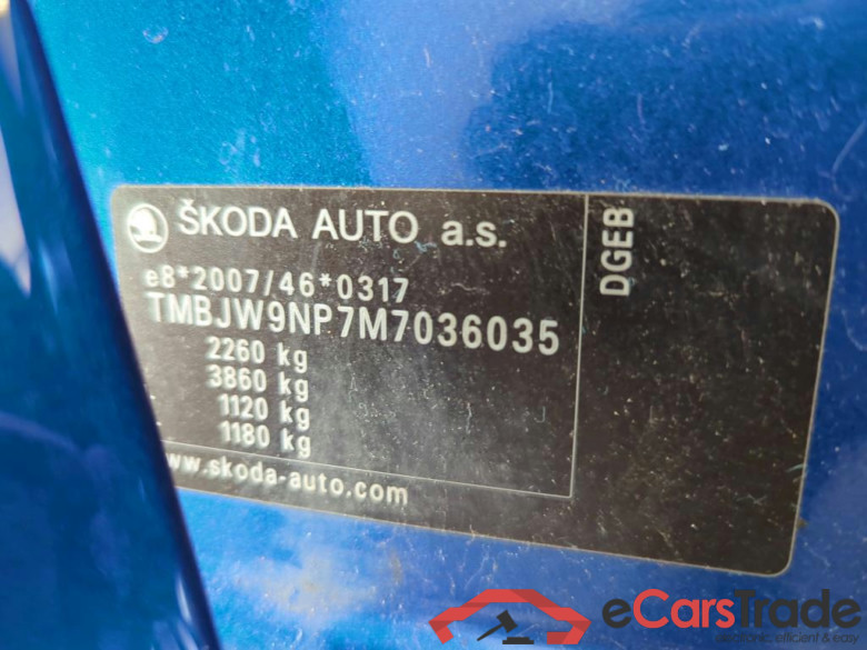 Superb Combi Style iV 1.4 TSI Hybrid 160KW AT6 E6d #4