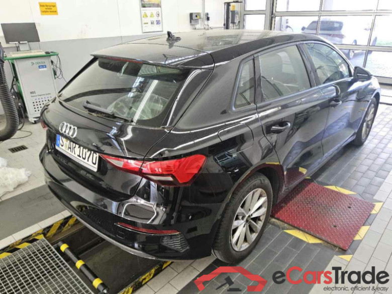 Audi A3 Sportback (8YA)(03.2020->) DE - LimS5 30 2.0 TDI EU6d, basis, 2020 - 2024 #3