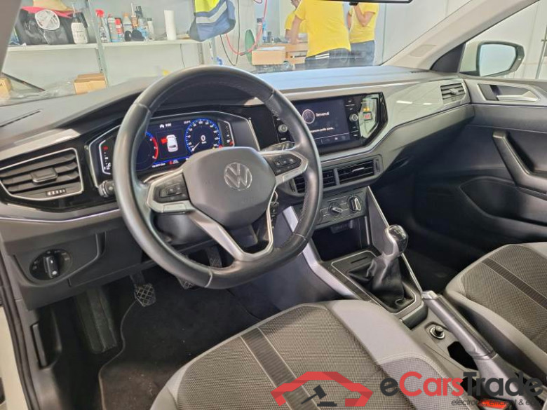 VOLKSWAGEN POLO / 2021 / 5P / BERLINA 1.0 TSI STYLE #3