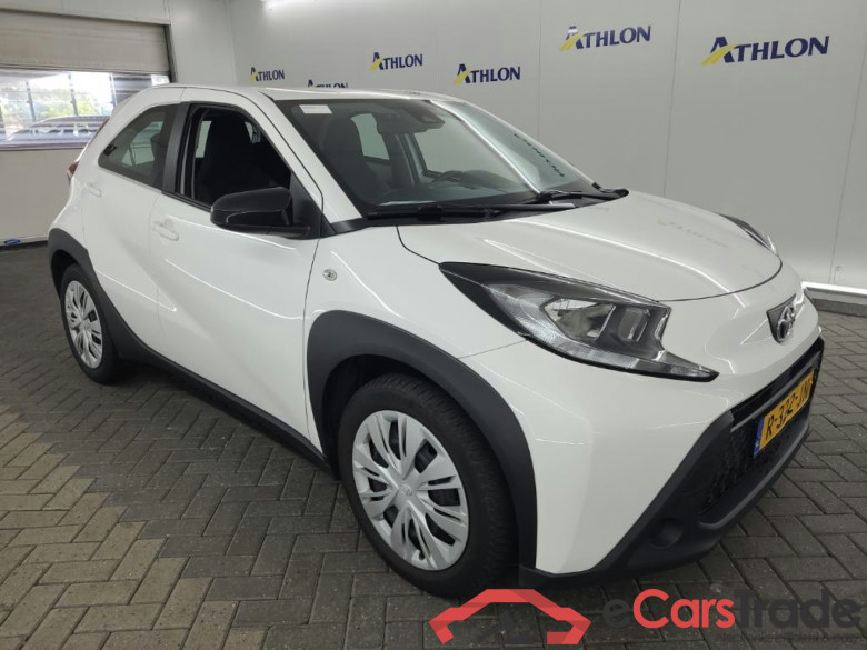 TOYOTA Aygo X 1.0 VVT-I MT play 5D 53kW #2