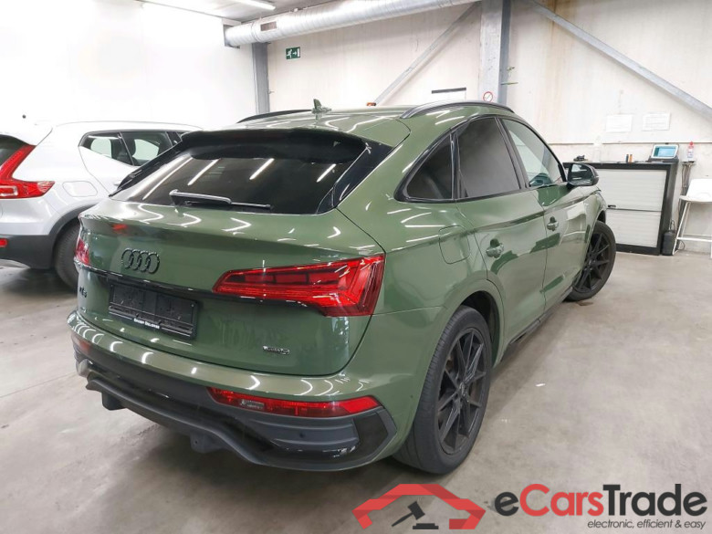 AUDI - AUD Q5 SB 55 TFSI e 367PK Quattro S-Tronic With Climatic & Navigation & Heated Electric Sport Seats & Park Sensors Front & Rear & Foldable Trailer Hook & 20Inch   * HYBRID * #2