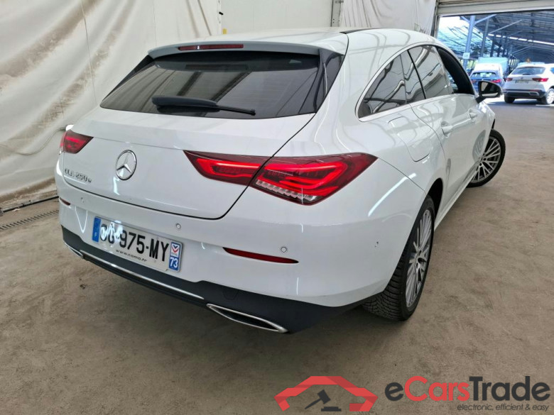 MERCEDES-BENZ CLA Shooting Brake / 2019 / 5P / Break CLA 250 e Business Line #3
