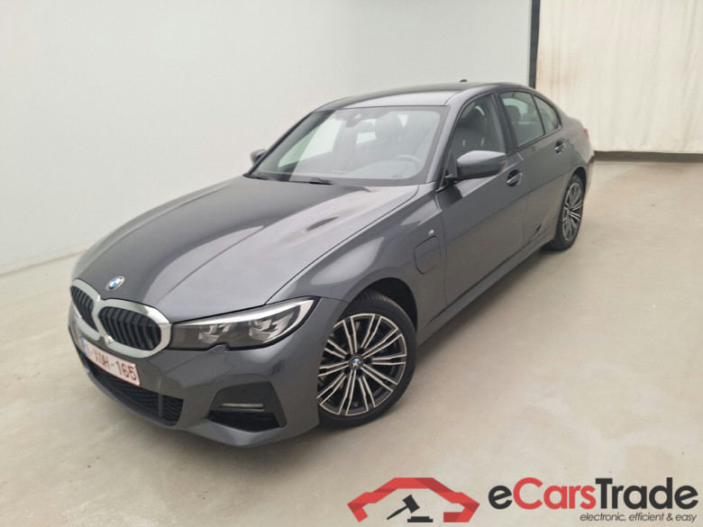 BMW, 3-serie '18, BMW 3 Reeks Berline 330e (215 kW) 4d #2