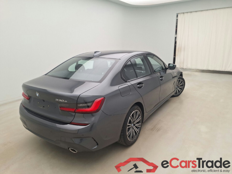 BMW, 3-serie '18, BMW 3 Reeks Berline 330e (215 kW) 4d #4
