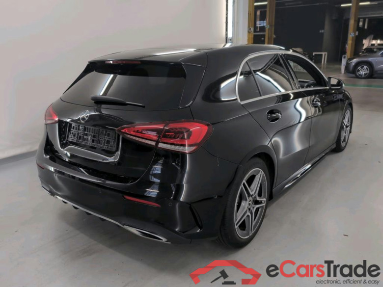 Mercedes A 180 AMG Night Aut. Pano LED Widescreen Ambient Navi 1/2 Sport-Leather-Alcantara KeylessGo Camera Klima PDC ... #3
