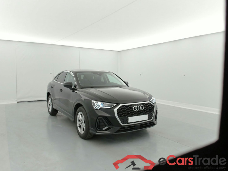 Audi Q3 Sportback Business Line 35 TDI 150 CH S tronic 7 #1