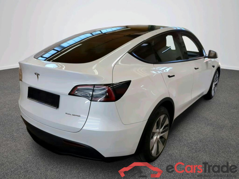 TESLA Model Y Long Range Dual Motor AWD 5d 378kW #3