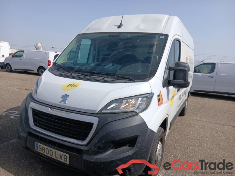 PEUGEOT Boxer / 2014 / 4P / furgón 335 L2 H2 BHDI 103kW (140CV) S&S 6 V. M #1