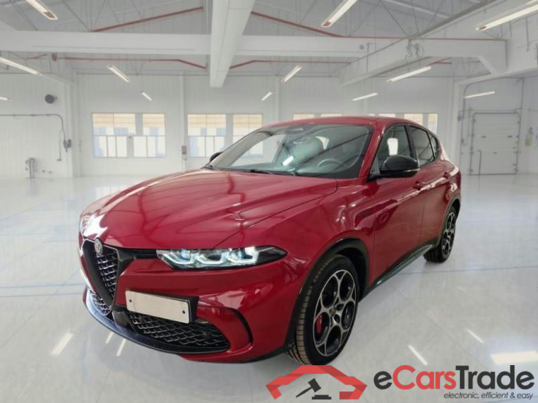 ALFA ROMEO TONALE / 2022 / 5P / SUV 1.5 160CV HYBRID TCT7 VELOCE #1