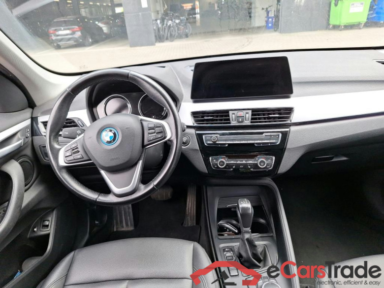 BMW X1 xDrive25e Plug-In Hybrid Aut. LED Head-Up Navi-Pro Leather KeylessGo Camera Klima PDC ... #4