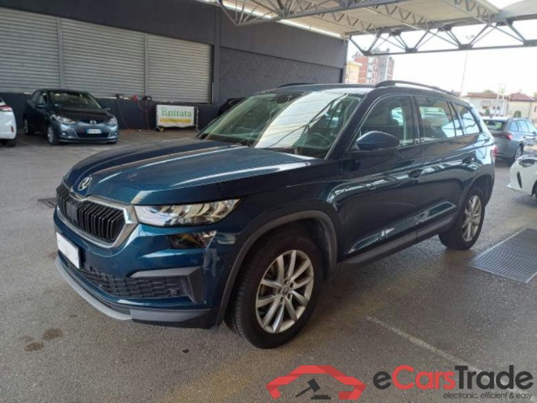 SKODA KODIAQ / 2021 / 5P / SUV 1.5 TSI ACT AMBITION DSG 7P
