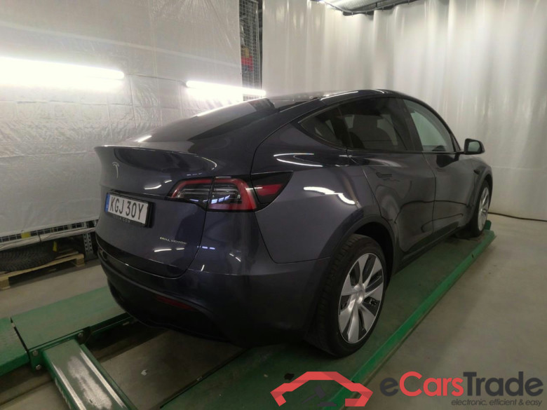Model Y Long-Range AWD #3