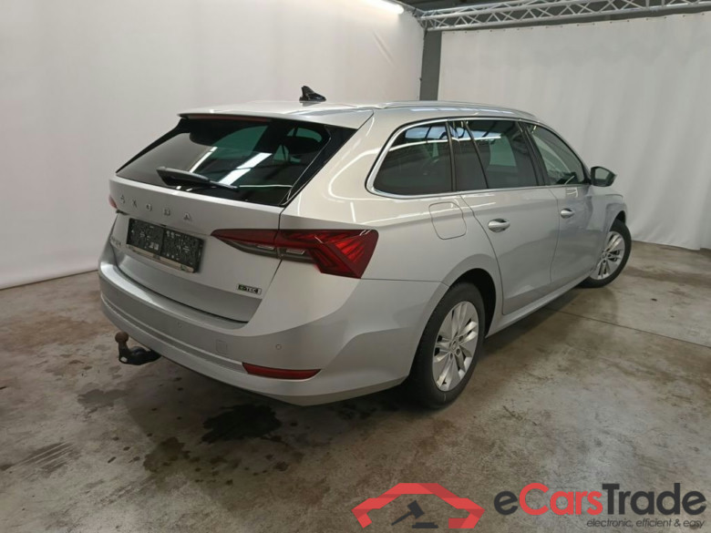 Skoda Octavia Combi 1.5 TSI 110kW DSG7 Clever 5d #2