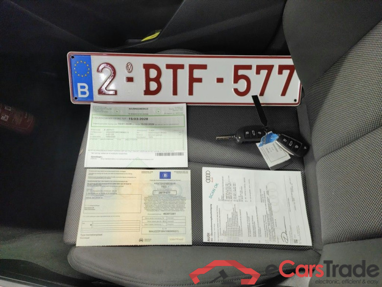 Audi Q3 35 TFSI Attraction 5d #4