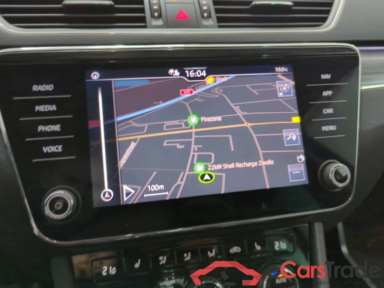 SKODA Superb Combi 110 kW #3