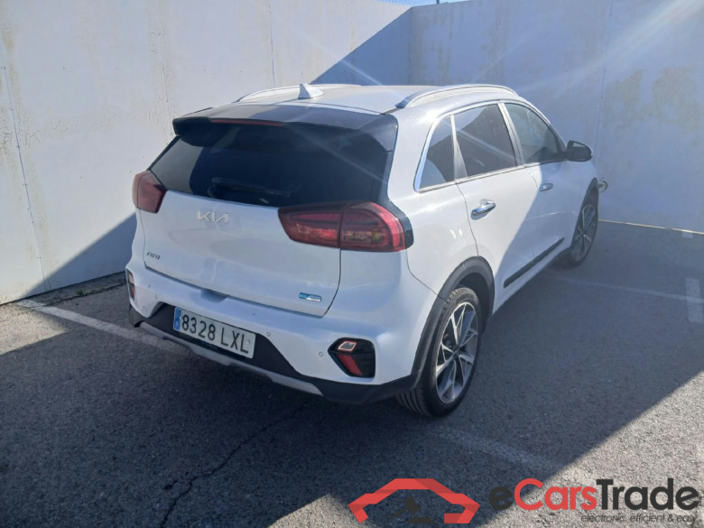 KIA Niro / 2019 / 5P / crossover 1.6 GDi HEV 104kW (141CV) Emotion (AC) #2