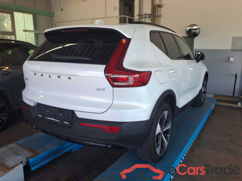 Volvo XC40 (2017->) DE - SUV5 B4 2WD EU6d, Plus Dark, (Facelift) 2022 - 2024 #6