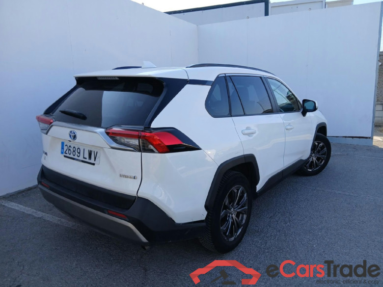 TOYOTA Rav4 / 2018 / 5P / todoterreno 2.5l 220H Advance #2