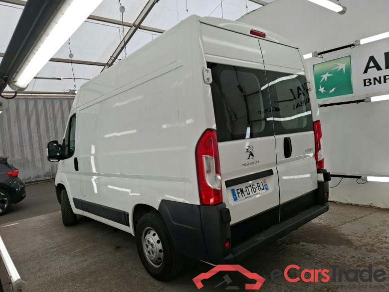 PEUGEOT Boxer / 2014 / 4P / Fourgon tôlé BlueHDi S&S 120 PREMIUM 330 L1H2 #2