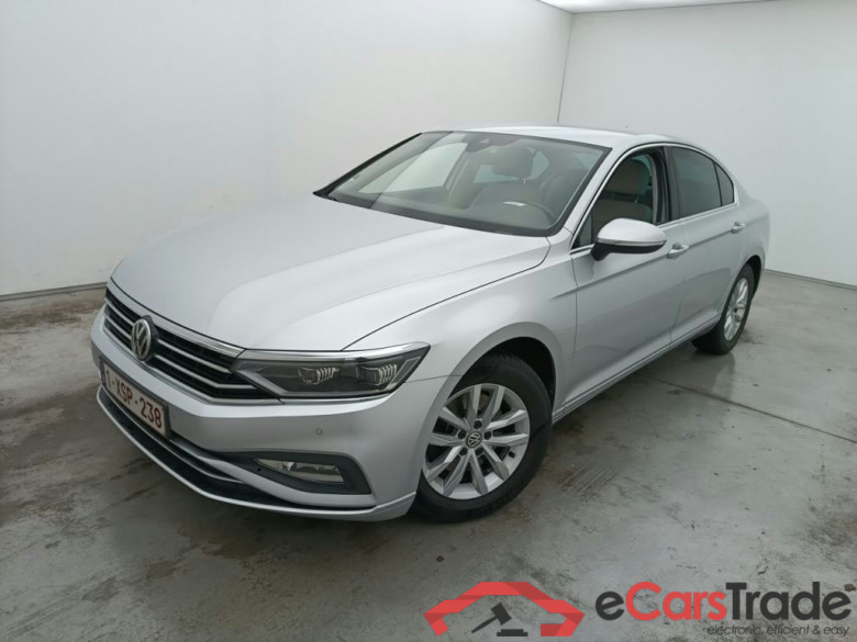 Volkswagen Passat 1.6 TDI Style Business DSG 4d