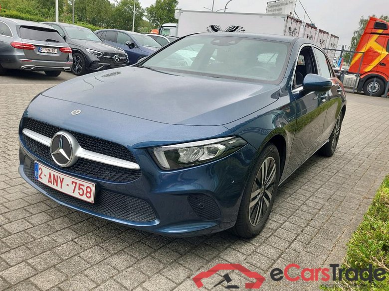 MERCEDES-BENZ CLASS A (W177) A 250 e PHEV Business Solution
