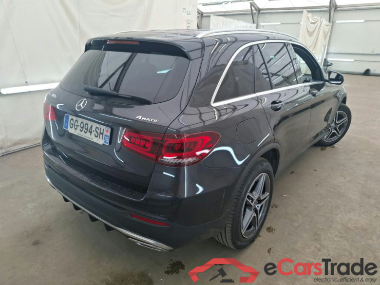 MERCEDES-BENZ GLC / 2019 / 5P / SUV 2.0 GLC 300 E AMG LINE 4MATIC #3