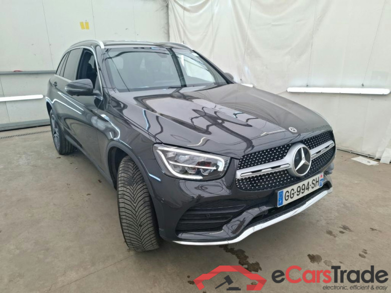MERCEDES-BENZ GLC / 2019 / 5P / SUV 2.0 GLC 300 E AMG LINE 4MATIC #4