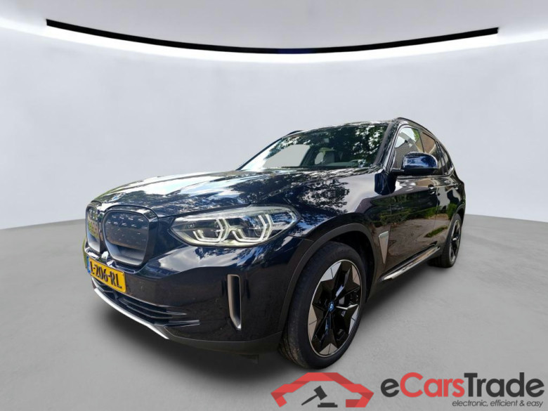 BMW iX3 210 kW #1
