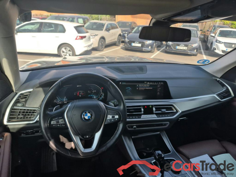 BMW X5 / 2018 / 5P / todoterreno xDrive45e (AC3) #3