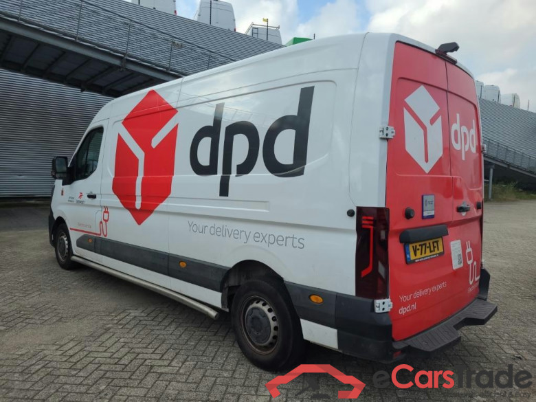 renault trucks Master GB E-tech 87 kWh L3H2 3,5t Red Ed Limited 4D #4