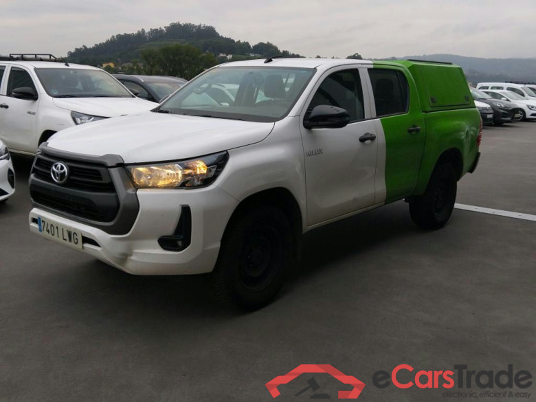 TOYOTA Hilux / 2020 / 4P / pickup 2.4 D-4D Cabina Doble GX