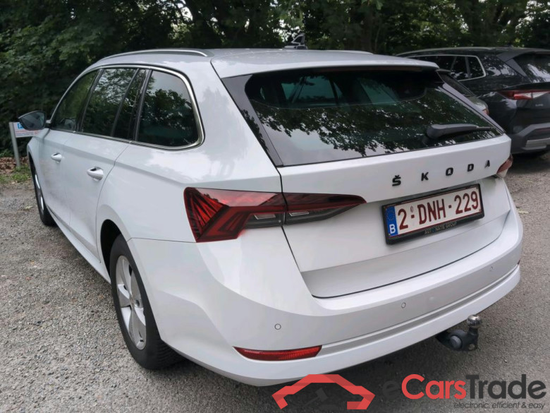 SKODA OCTAVIA COMBI 2.0 CRTDI 85KW DSG7 CLEVER #3