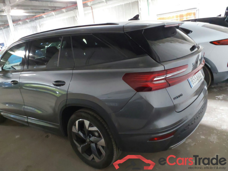 SKODA Kodiaq 1.5 TSI iV 150 kW DSG 6 vel. HÃ­brido Enchufable (5 Sportline(Winterpack) #2