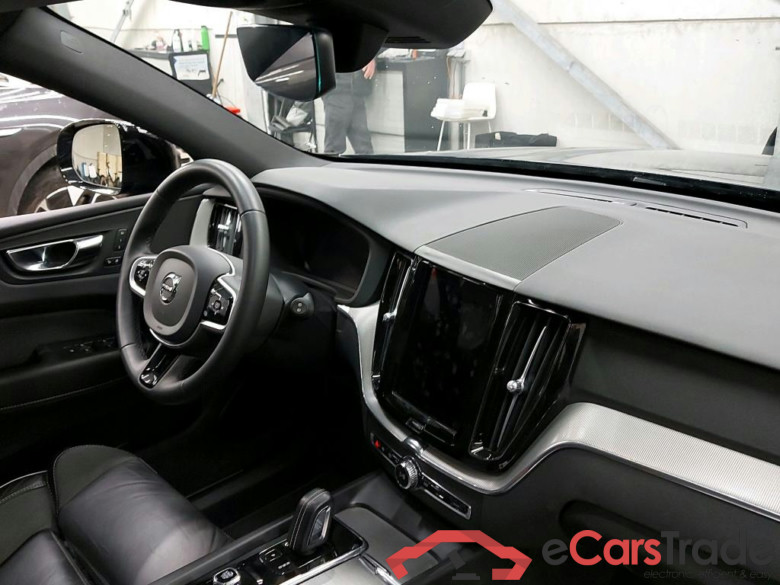 VOLVO - VOL XC60 T8 392PK 4x4 Recharge Geartronic R-Design Pack Business II With Nappa Sport Seats  * HYBRID * #3
