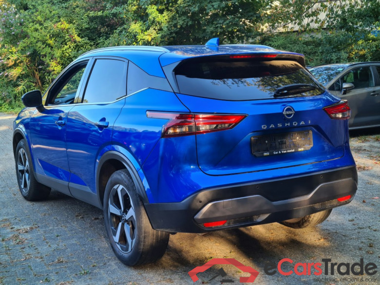 Nissan Qashqai 1.3i Mild-Hybrid N-Connecta Pano LED Virtual Navi KeylessGo Camera 360 Klima PDC ... #4
