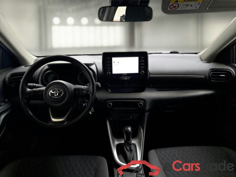 TOYOTA YARIS / 2020 / 5P / BERLINA HYBRID TREND MY21 #3